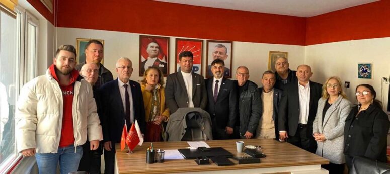 MUSTAFAKEMALPAŞA’DA CHP’Lİ ŞÜKRÜ ERDEM’E GENÇ’LERDEN TAM DESTEK