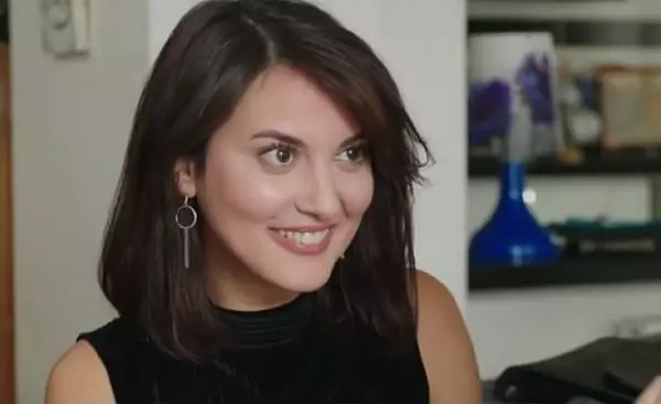 Ünlü oyuncu Mine Kılıç bol sıfırlı reklam anlaşmasına imza attı | En sevdiği yemek makarna