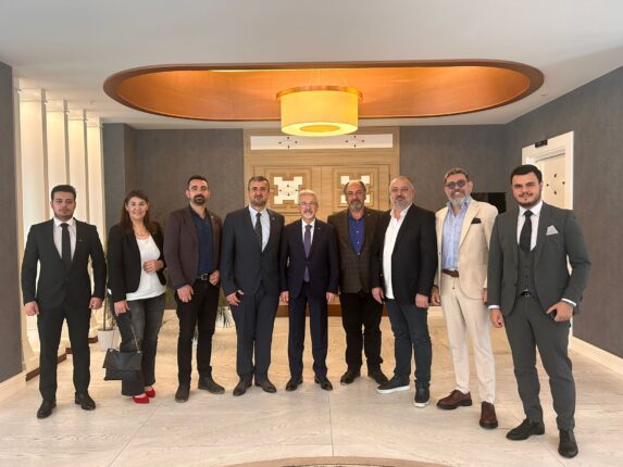 ANASİAD’dan Nilüfer Belediye’sine Ziyaret! “İş İnsanlarının Problemleri Çözülmeden Bursa’ya Ekonomik Anlamda Nefes Aldıramazsınız!”