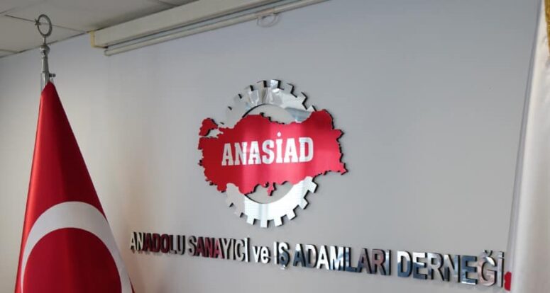 ANASİAD; “Akşener’in İftarında! “Sanayicilerimizin Sıkıntılarını Çözmek Boynumuzun Borcu!”