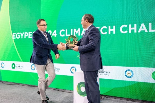 AWEG Göz Kamaştırıyor: EGYPES24’te “Yılın En İyi İklim Teknolojisi Girişimi” Ödülü PiKARE’nin!