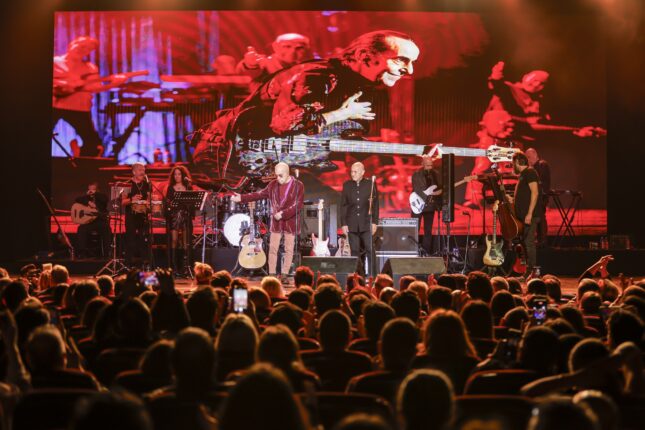 MAZHAR & FUAT UZUN BİR ARADAN SONRA İLK KEZ  BOSTANCI GÖSTERİ MERKEZİ’NDE SAHNELERE DÖNDÜ