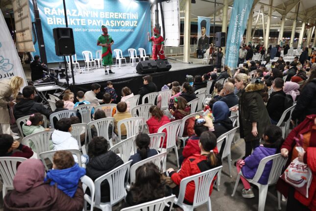 NİLÜFER’DE İLK İFTAR SOFRASI İHSANİYE’DE KURULDU