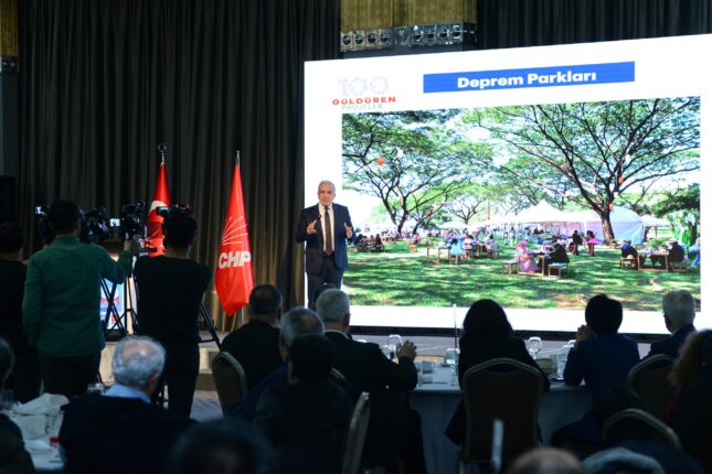 Şadi Özdemir  “100 Güldüren Projelerini” açıkladı