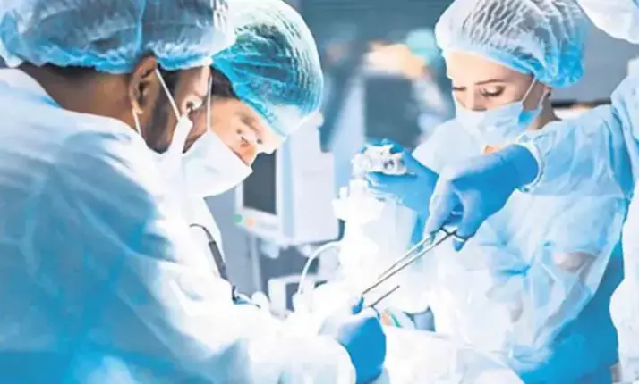 Özel Sağlık Hastanesi’nde VNOTES Cerrahisi Eğitimi