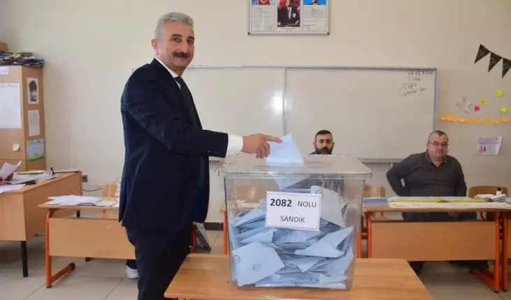 Yeşiltaş: Sandık kurulu başkanlarını uyarıyorum