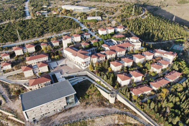 SIMON LELEUX & OZAN BAYSAL DUO’DAN KAÇIRILMAYACAK BİR KONSER: GELENEKSEL MÜZİĞİN MODERN YORUMLA BULUŞTUĞU PERFORMANS 3 NİSAN’DA TEVİTÖL’DE!