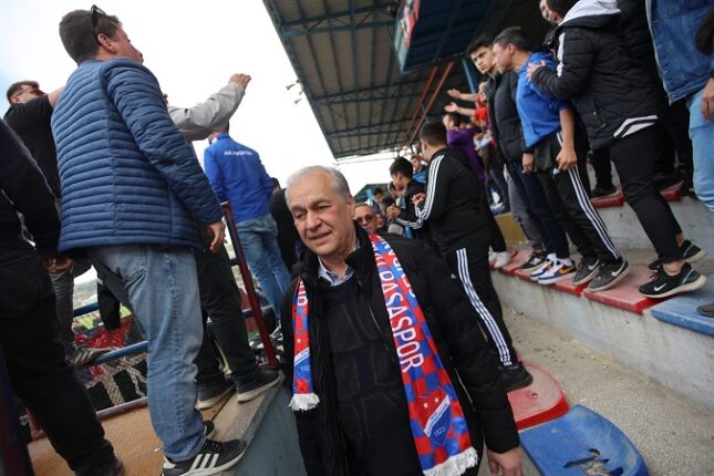 ŞÜKRÜ ERDEM’DEN MUSTAFAKEMALPAŞA’DA SPORA DESTEK SÖZÜ