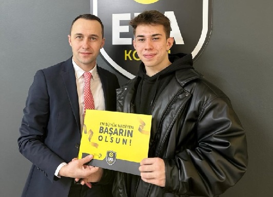 Yerli eğitim kurumunun öğrencisi, İtalya’daki 2 üniversiteden kabul aldı