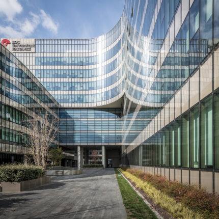 La Fann, Koç Üniversitesi Hastanesi ve Amerikan Hastanesi’nde Konsept Mağazalarda Yerini Aldı