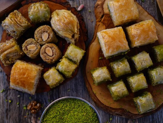 Bayram şekeri  gözlerinize  vurmasın!   Bayramda şeker  tüketimine dikkat