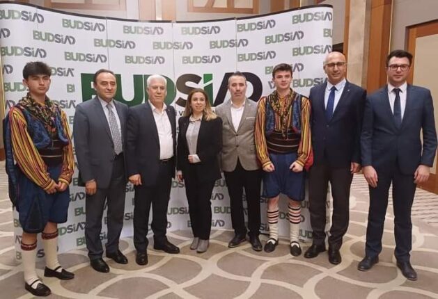 Hayrettin Bulut yazdı; HOŞGÖRÜ VE ERDEMLİK