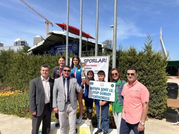 Kayapa  Şehit Jandarma Er Eyüp Gürsoy Ortaokulu Öğrencileri Başarıya Doymuyor