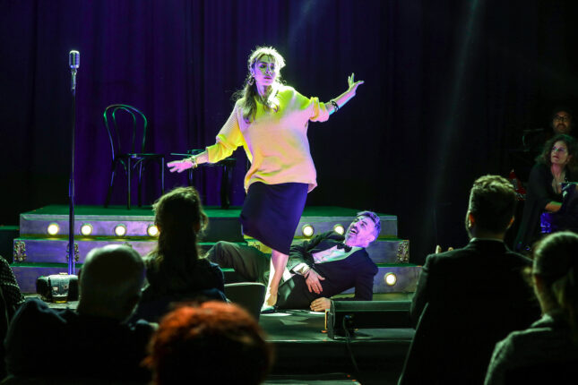 Kapalı Gişe Oynadılar