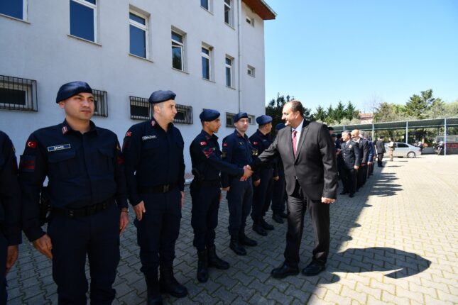 İZNİK’TE GELENEKSEL BAYRAMLAŞMA TÖRENİ GERÇEKLEŞTİ