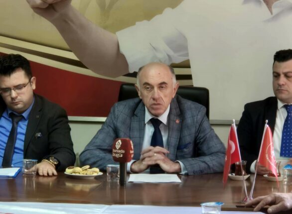 Demokrat Parti olarak özellikle Osmangazi ve Büyükşehir Belediyesi’nin icraatlarını büyük bir dikkatle takip edeceğiz