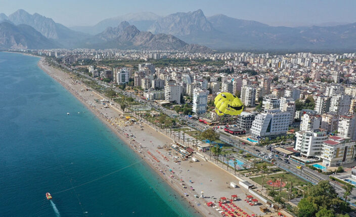 Konutder Başkanı Ramadan Kumova:  “Yatırımcı fırsatı görüp harekete geçti, konut satışları son 21 ayın zirvesini gördü”