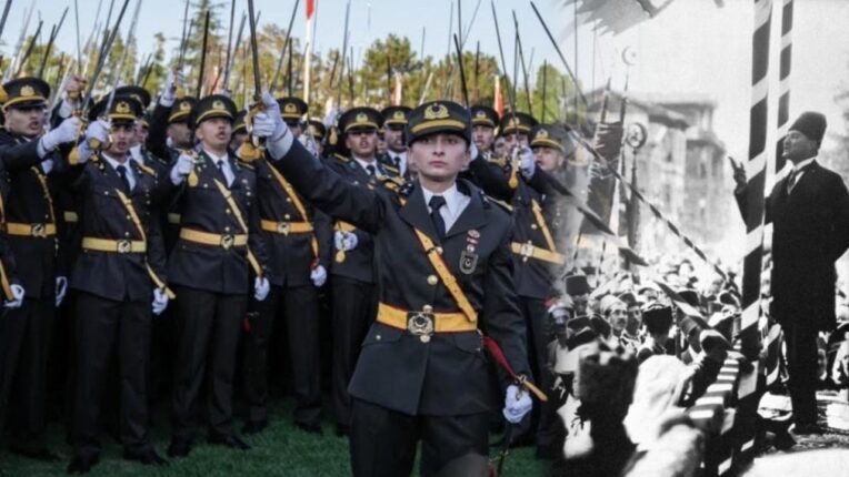 ADD BURSA; Teğmenlerimizin Yanındayız!