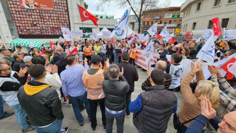 Emeklilikte Kademe Adaletsizliği’ne İYİ Dokunuş!