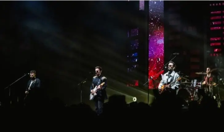 Adamlar’ın 10. Yıla özel, “Kahırlı Merdiven” albümünün ilk konseri Volkswagen Arena’da gerçekleşti