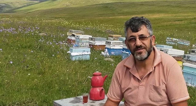 EMEKLİ ÖĞRETMENİN BÜYÜK BAŞARISI