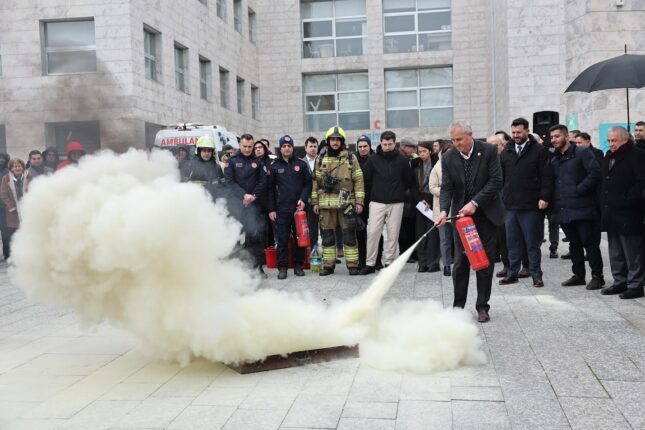 NİLÜFER BELEDİYESİ’NDE YANGIN TATBİKATI
