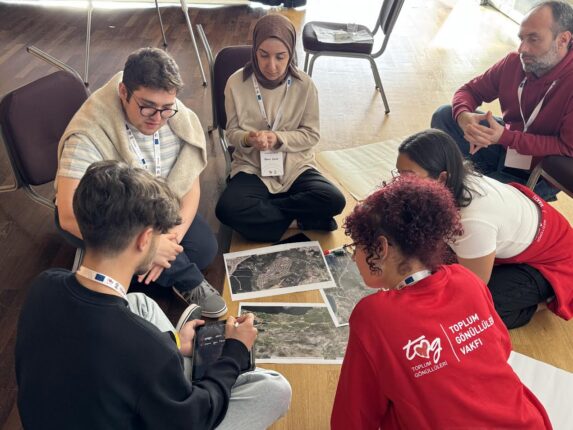 AFET GÖNÜLLÜLÜĞÜ EĞİTİMLERİ BAŞLADI