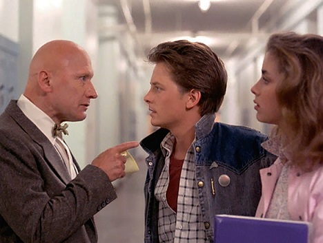 EFSANEVİ “GELECEĞE DÖNÜŞ” FİLMİ SENFONİ ORKESTRASI EŞLİĞİNDE SAHNEDE