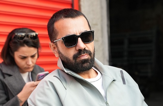 Deneyimli sinemacı, başarısını oyunculukla taçlandırıyor