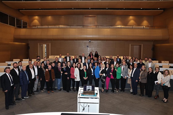 Nilüfer’deki muhtarlarla 2025 projeleri konuşuldu