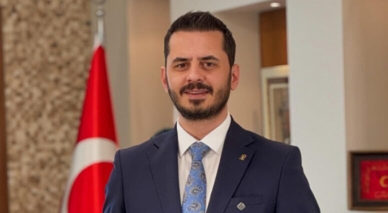AK Parti Osmangazi İlçe Başkanı Adnan Kurtuluş’tan Ramazan Bayramı Mesajı