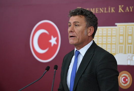 SARIBAL: “SİVİL DARBEDEN KURTULUŞUN TEK KURTULUŞ YOLU, DAYANIŞMA İÇİNDE BİR HALK HAREKETİDİR”