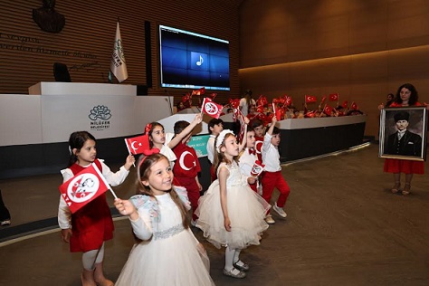 Miniklerin 23 Nisan coşkusu