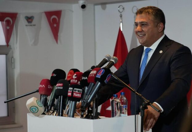 Teoman Mutlu: “Bu Toprakların Evladı Olarak, Türkiye’yi Ayağa Kaldırmaya Geliyorum!”