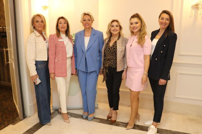 BURSA BUSADER’DE DÖNEMİN SON KAHVALTISI – BURSA BUSADER’DE YENİ ÜYELERE ROZET TAKILDI