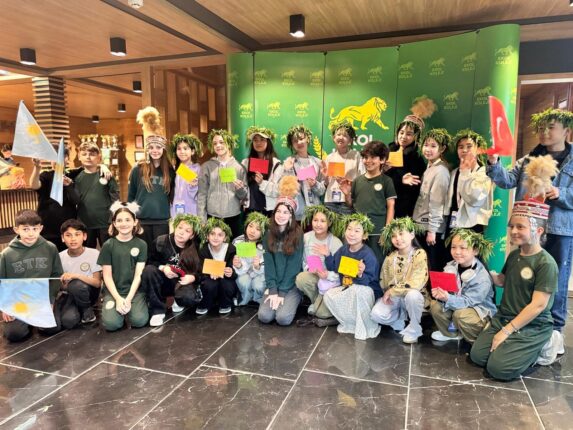 Kardeşlik Renkleri Ekol Tabiat Koleji’nde Buluştu: Kültür, Sanat ve Dostlukla Dolu Unutulmaz Günler….