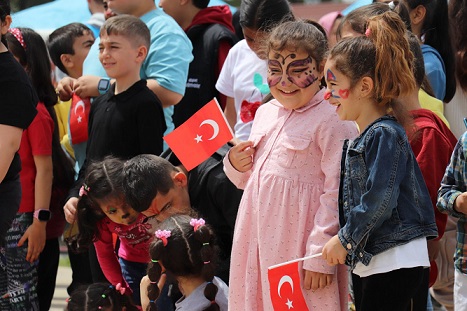 Hayrettin Bulut yazdı; ULUSAL VE EGEMENLİK BAYRAMI 23 NİSAN