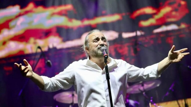 Güler Buğday yazdı; TÜRKÜLER ÖKSÜZ KALDI. VOLAN KONAK’TA, EDİP AKBAYRAM’DAN SONRA BİZLERİ TERKETTİ.