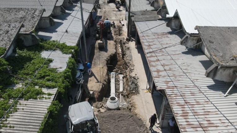 BAŞKAN ERDEM ‘’ALTYAPI ÇALIŞMASI BURSA CADDESİNDE BİTECEK”
