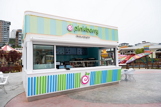 Eğlenceye Tatlı Bir Mola: Pinkberry Tema World’te Açıldı!