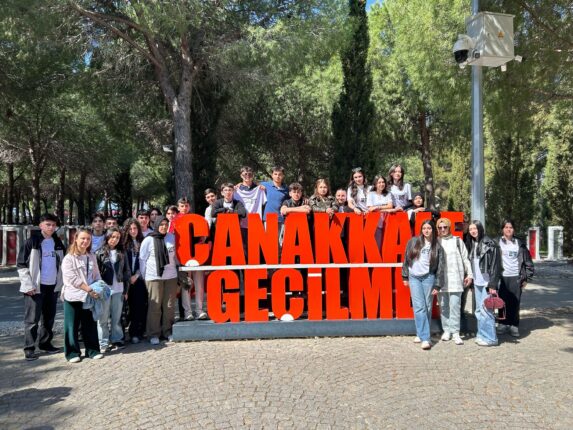Yıldırım’lı PİSA öğrencileri Çanakkale Şehitliğini Ziyaret Etti