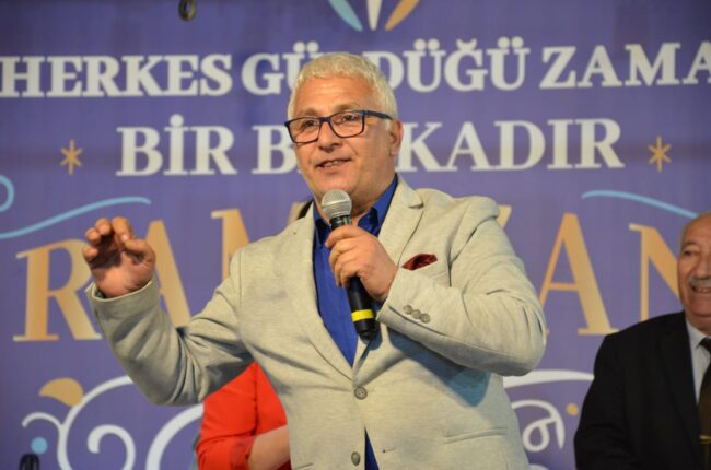 O Okulun Temeline Bir Damla Harç Dökmek İçin Geliyor!