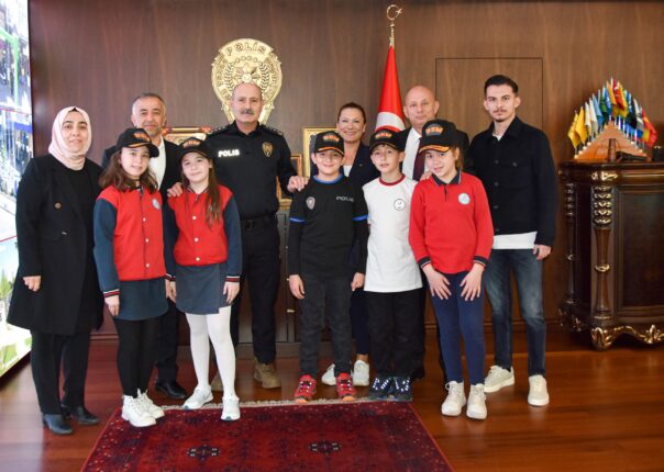 Nartem, polis teşkilatını yalnız bırakmadı