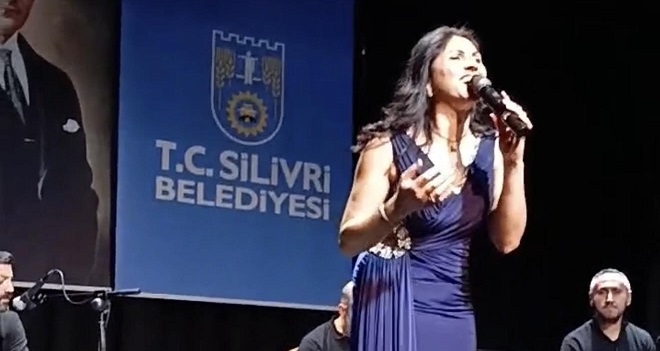 Türkü Bacı ‘Filiz Denizhan’ Konserinde İzdiham Oldu