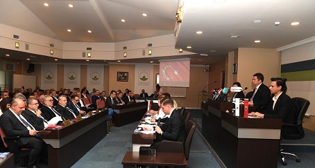 Osmangazi Belediye Meclisi Özgür Özel’e yönelik saldırıyı kınadı