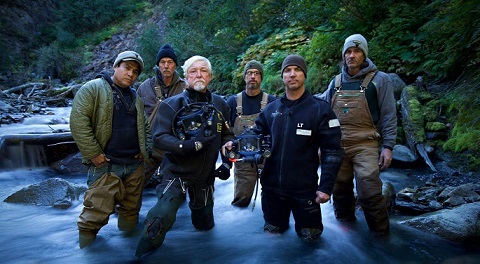 Altın Peşinde: Köpüklü Sular