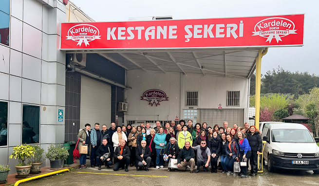 AÜTF 87’lilerden Bursa’da anlamlı buluşma Kardelen Kestane Şekeri üretim tesisine özel ziyaret