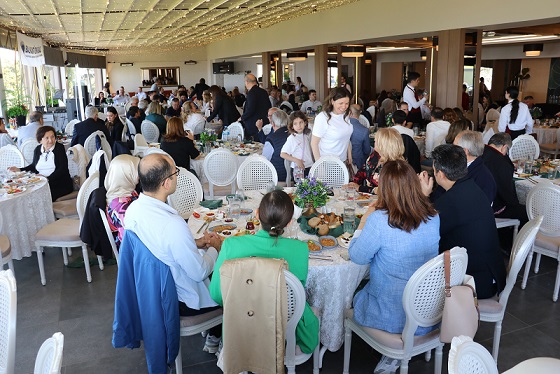BALKANTÜRKSİAD’DAN ANNELER GÜNÜ KAHVALTISI – BALKANTÜRKSİAD ÜYELERİ ANNELER GÜNÜNÜ KUTLADI