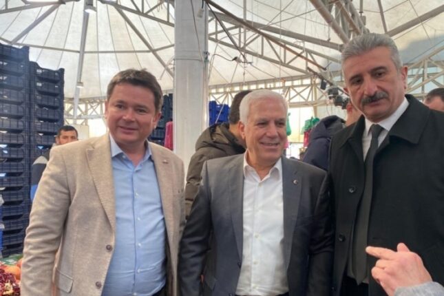 Osmangazi’de Muhtarlar Tepkili: Başkan Erkan Aydın’a Güven Sarsıldı, Gözler Bozbey’e Çevrildi