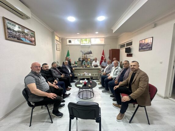 Kestel Ziraat Odası’nın Süt Dağıtımına Meydan İzni Verilmedi: “14 Mayıs’ta Bayram Havası Yaşatmak İstedik, Engel Olundu”